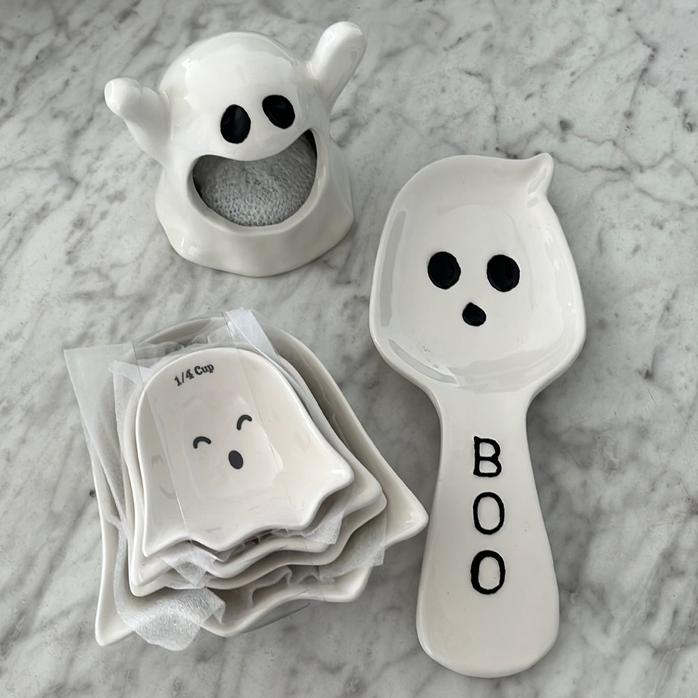 Ghost Measuring Cups - Picture 3 of 3